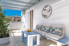 MeliDi Luxury Penthouse in Koukaki